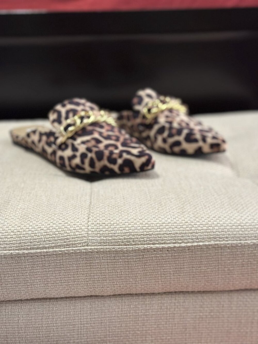 Steve Madden, Faine Leopard Velvet, Size 7 Mules - Picture 3 of 5
